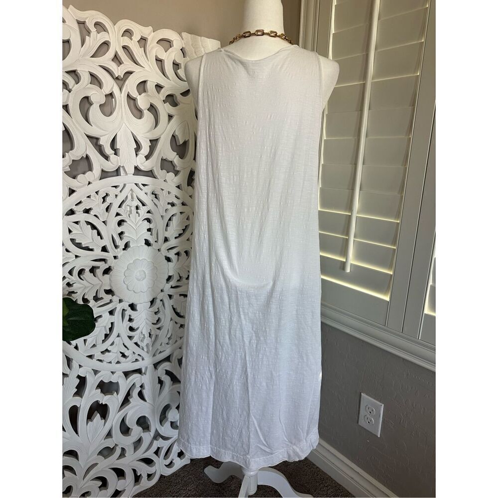 Long Asymmetrical Layering Tee - Picture 5 of 7